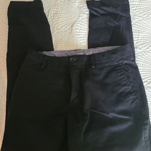 Old Navy Ultimate Slim Built-In Flex Pants